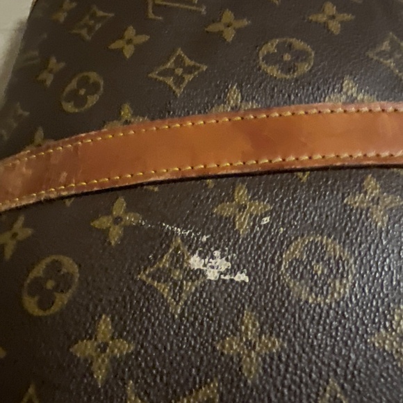 Louis Vuitton Keepall 45 luggage bag - Picture 9 of 14